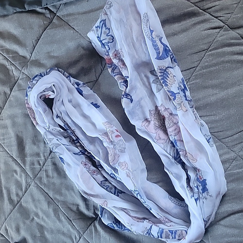 Scarf